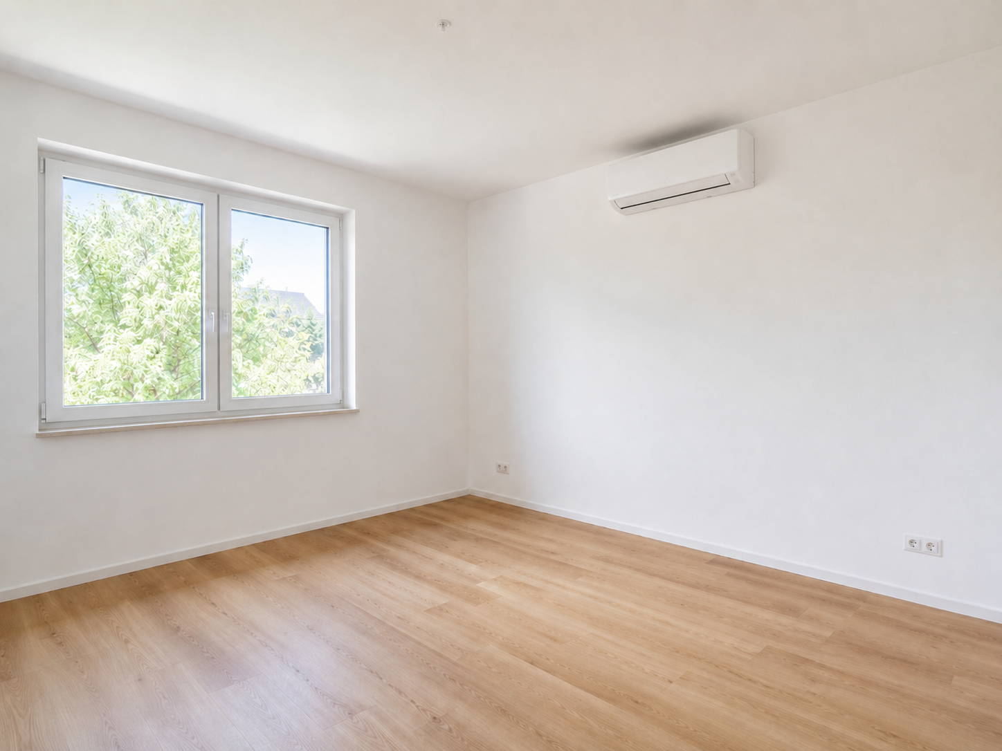 Wohnraum nach Installation einer Klimaanlage